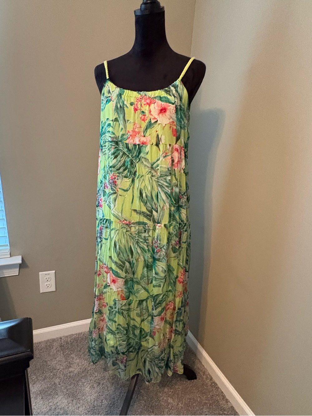 Elena Baldi Silk Dress Maxi Tiered Floral Size Medium Green EUC